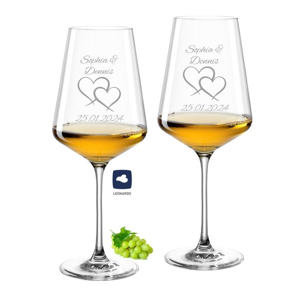 2 Leonardo Puccini wine glasses with engraving as a wedding gift - Personalized wine glasses - Gifts for couples - Two hearts