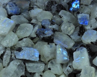 Natural Rainbow Moonstone Raw, Blue Rainbow moonstone Rough material, Small size Loose gemstone raw, Top Quality Rainbow moonstone Crystal