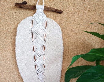 Boho chic macramé wall decoration "Leaf" XL ecru