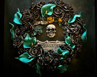 Spooky welcome wreath, Halloween door decor