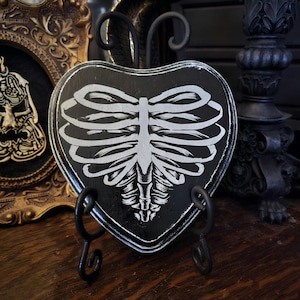 Rib cage heart, Halloween decor, romantic goth, gothic wall decor,  Victorian gothic,  Halloween wedding,  black heart wall decor
