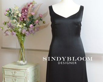 Black Slip dress with wide straps,  Slip satin dress , Vestido lencero de saten curvy