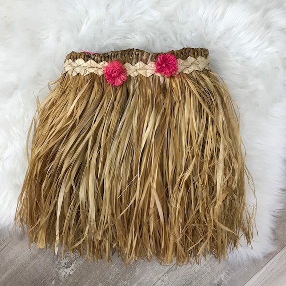 Vintage Handmade Raffia Grass Hawaiian Souvenir Hu