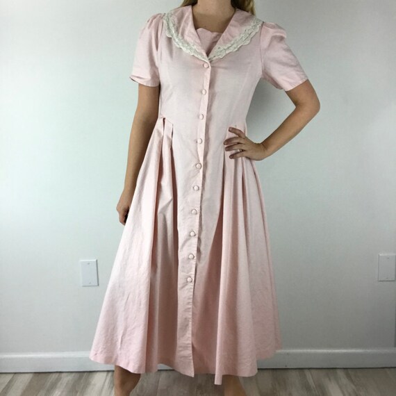 Vintage Laura Ashley Cottagecore Grandmacore Butto