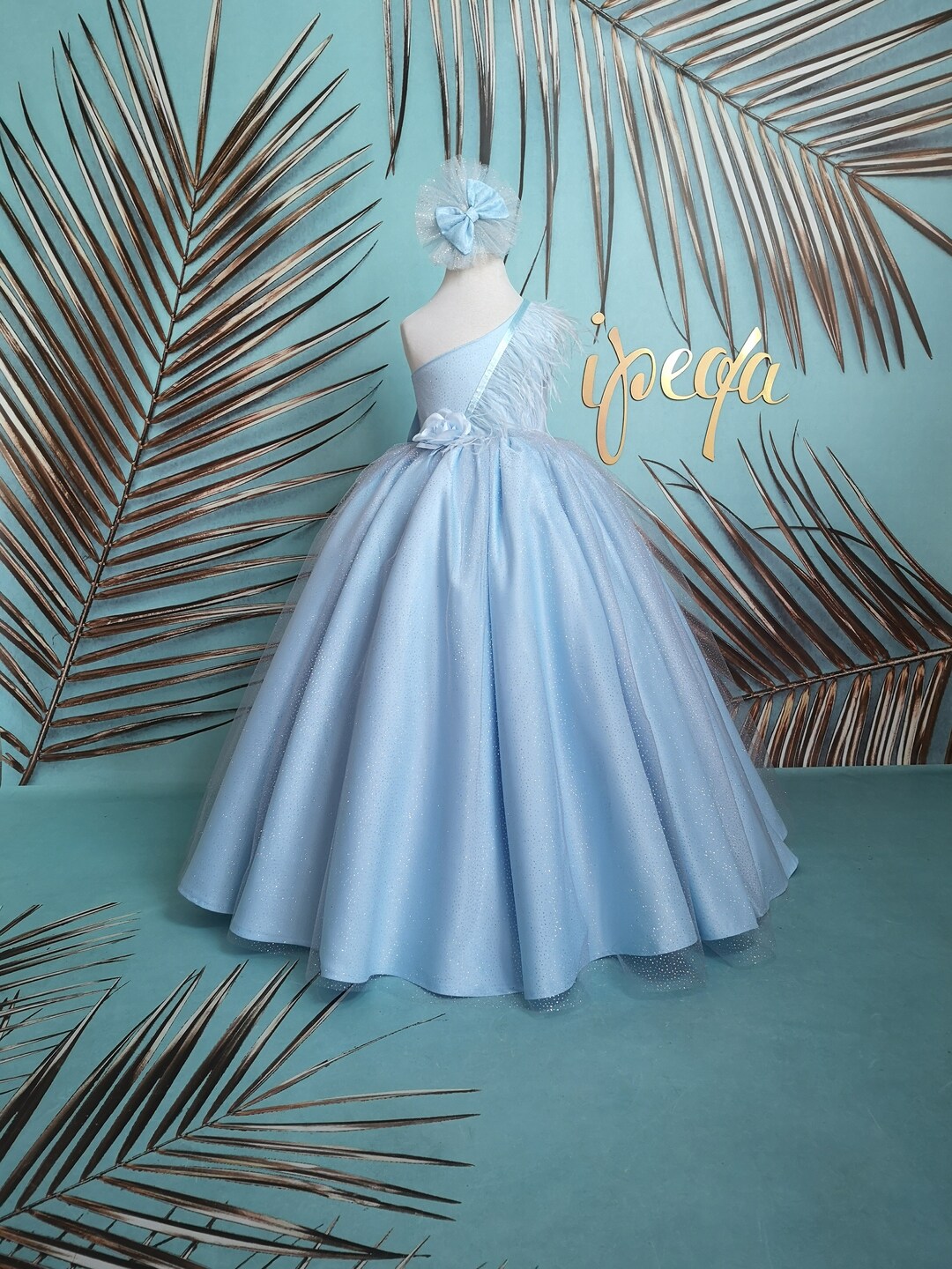 Baby blue princess dress discount