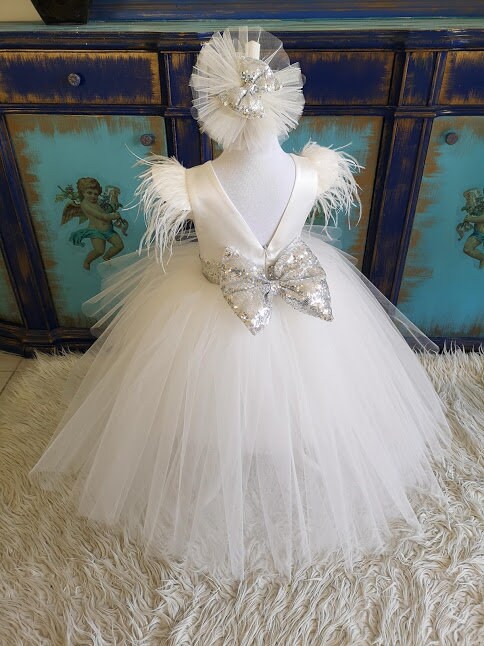white dress with long sleeve Off-White Long White Lace Wedding Dress with Sleeves Off White Nude / 16