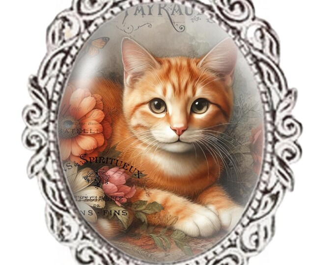 Silver Colour - Oval Glass Cabochon Brooch - Vintage Cat Design - Ginger Cat Brooch