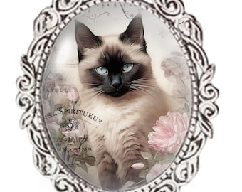 Silver Colour - Oval Glass Cabochon Brooch - Vintage Cat Design - Siamese Cat Brooch
