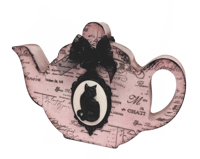 Black Cat Gothic Pink Vintage Tea Pot Shelf Sitter