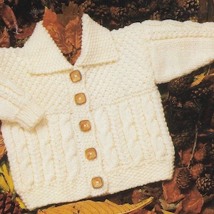 5 X Patrón de tejido Aran para niños pequeños, bebés, niños y niñas Cable Aran PDF Descargar Solo Mixto 16 - 24 pulgadas de pecho