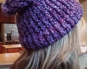 Knit hat - Slouchy hat - Knit beanie - Women's hat