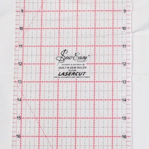 Sew Easy 24 x 6.5 Patchwork Quilt Righello NL4188