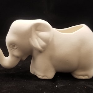 Joli éléphant en céramique non peint, biscuit inachevé, céramique, 2,5 cm de haut, prêt à peindre, décoration d&#39;intérieur, éléphant peint, émaillé