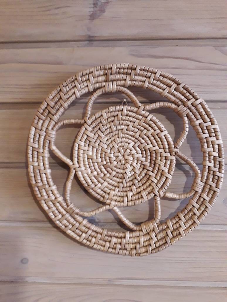 Baywell Woven Basket Tray, Boho Wall Basket Decor, Round Rattan Woven Wall  Plate, Bohemian Flat Basket Wall Art, Hollow Woven Baskets Trays, Rustic