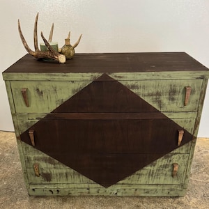 ヴィンテージチェスト　US vintage Harmony House Mid-Century Modern Walnut Highboy Chest of Drawers by