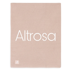 Puede incluir: Una manta de punto color rosa p&aacute;lido con la palabra "Altrosa" en letras blancas en el centro. La manta tiene un aspecto texturizado y una peque&ntilde;a etiqueta blanca en la esquina inferior izquierda.