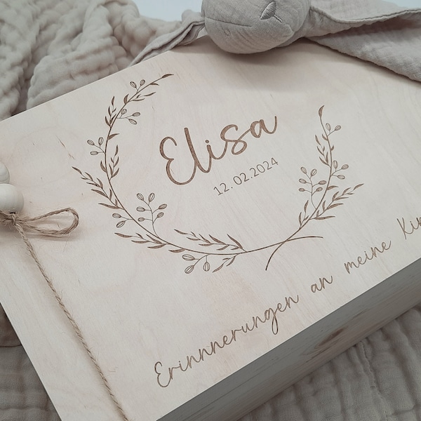 Personalized XL memory box wreath olive branches with saying of your choice / memory box baby wood / baptism / birth gift