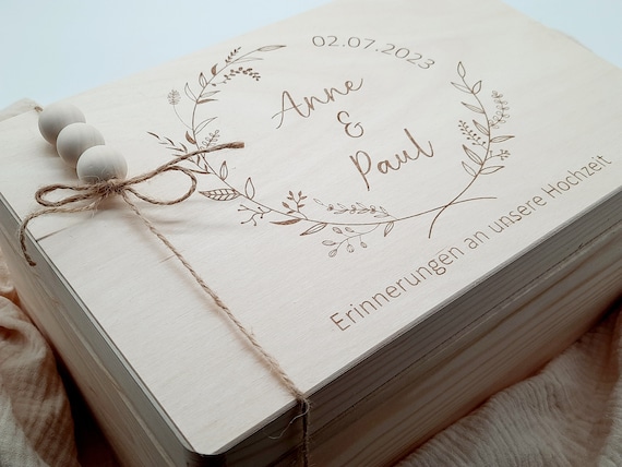 Personalisierte XL Erinnerungsbox Kranz / personalisierte Erinnerungskiste Hochzeit  / Geschenk Hochzeit / Hochzeitsgeschenk