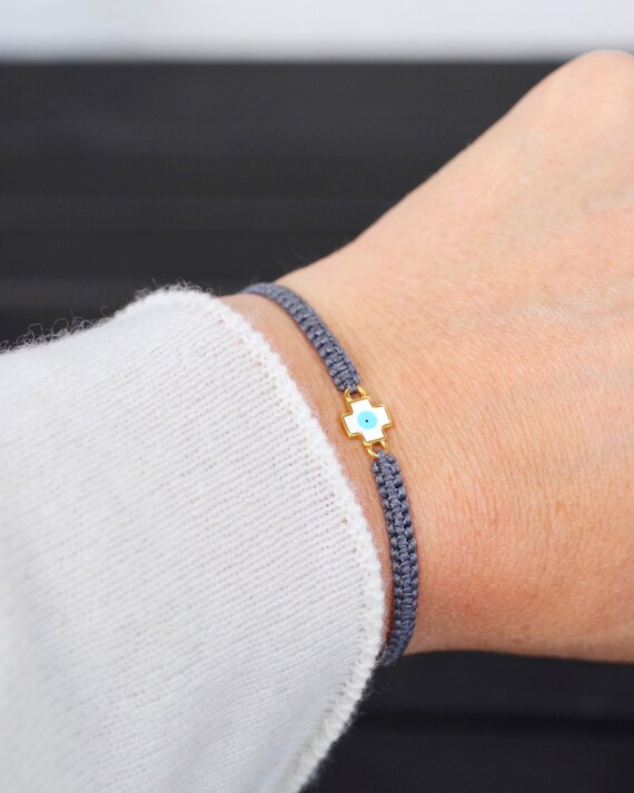 Bracciale Donna A Croce In Argento Fatto A Mano – Regolabile Con Nodo Macramè Nero – Confezione Regalo