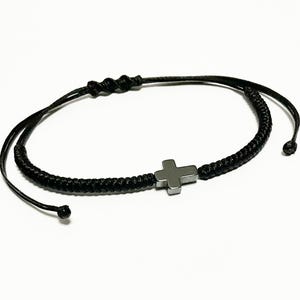 Gunmetal Hematite Cross Bracelet for men, Braceletprotection