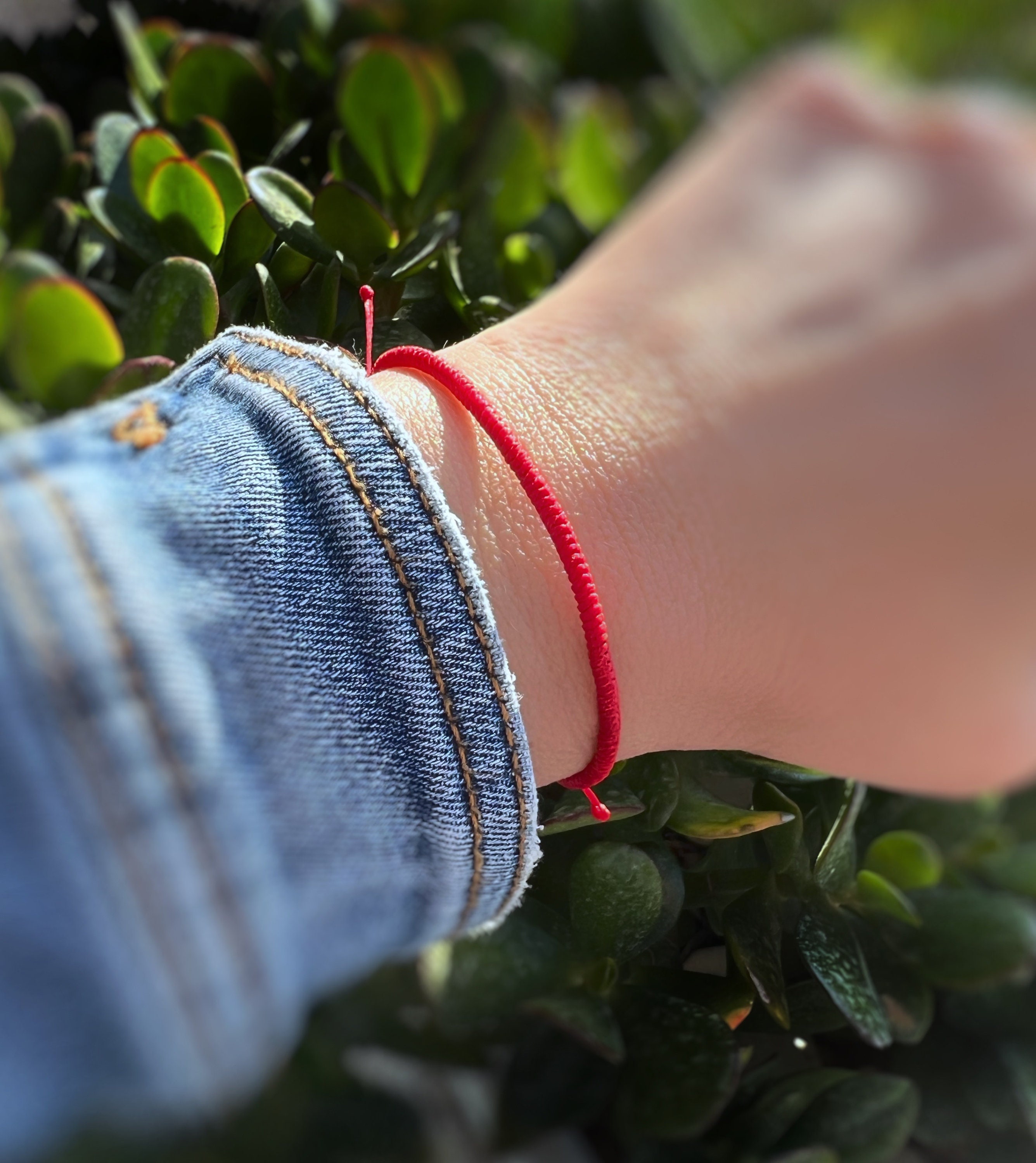 Bracelets Fil Rouge Pour Femme - Lot De 4, Ajustables, Symbolique Amour/amitié, Unisexe, Confortables, Cadeau Idéal