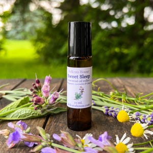 Sweet Sleep Essential Oil Roller: Aromatherapy for Relaxation (10 ml)