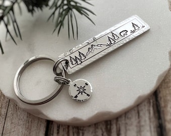 Forest Bear Adventure Keychain - Mountain Woodland Compass Charm Key Ring - Explorer Gift for Nature Lovers