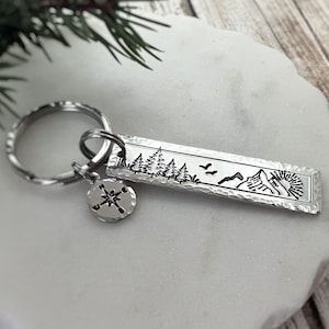 Mountain Sunrise Keychain - Nature Adventure Compass Charm Key Ring - Outdoor Enthusiast Wanderlust Travel Gift