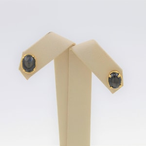 Vintage 1960s Handmade 18K Solid Yellow Gold Black Star Sapphire Stud Earrings. Rare Earrings.