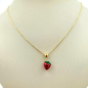 Stunning Handmade Solid 18K Yellow Gold Strawberry Pendant Necklace. Made in ITALY
