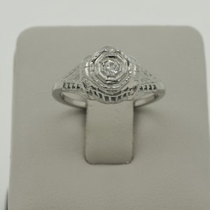 Beautiful Antique 1920s 14K Solid White Gold Round Cut Natural Diamond Engagement Ring. Milgrain Fashion Statement Stackable Band.