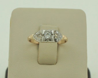Beautiful Antique 1920s Handmade 14K Solid White and Yellow Gold Round Cut Natural Diamonds Engagement Ring Set with a Wedding Band