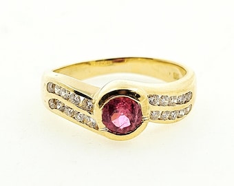 Handmade 18k Yellow Gold Channel Set Round Natural Pink Sapphire and Diamonds Ring. Made in Italy!