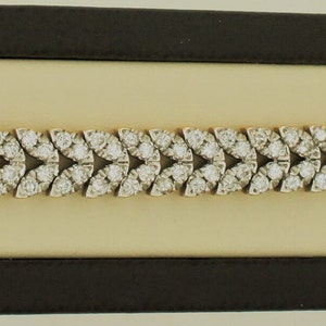 Gorgeous Vintage 1960s Handmade 14K Solid Yellow Gold Double Row Round Cut Natural Diamonds Bracelet. Unisex Bracelet.