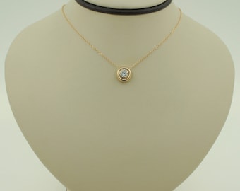 Beautiful Vintage 1980s Handmade 14K Solid Yellow Gold with 0.50 Ct Round Cut Cubic Zirconia Minimalist Pendant Necklace