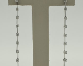 Beautiful Vintage 1990s Handmade 14K Solid White Gold  Round Cut Natural Diamonds Drop Earrings. Dangle Earrings.
