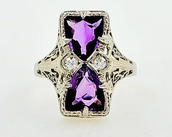 Antique 1930s Handmade 18K White Gold Art Deco Filigree Natural Diamond & Amethyst Cocktail Ring