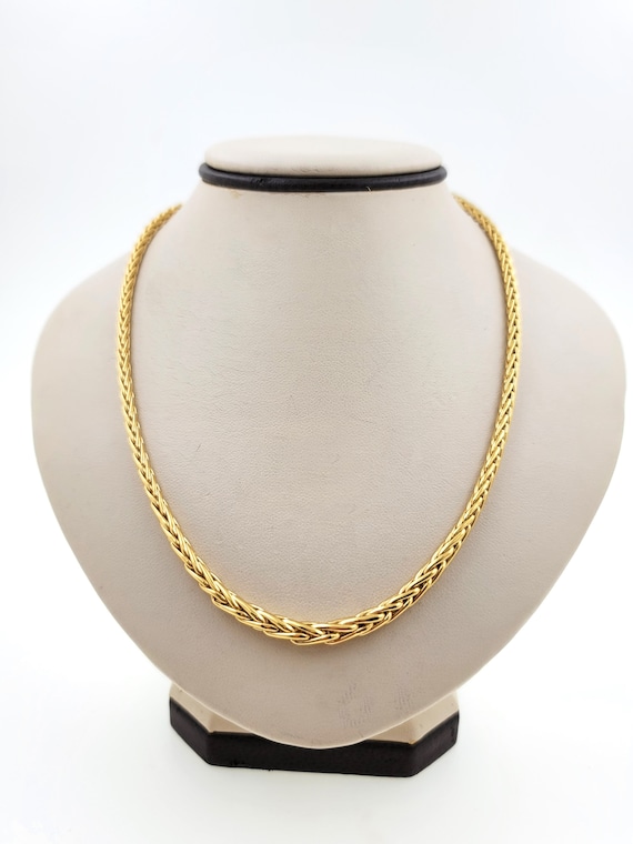 Beautiful Vintage 1980s Handmade 18K Yellow Gold  