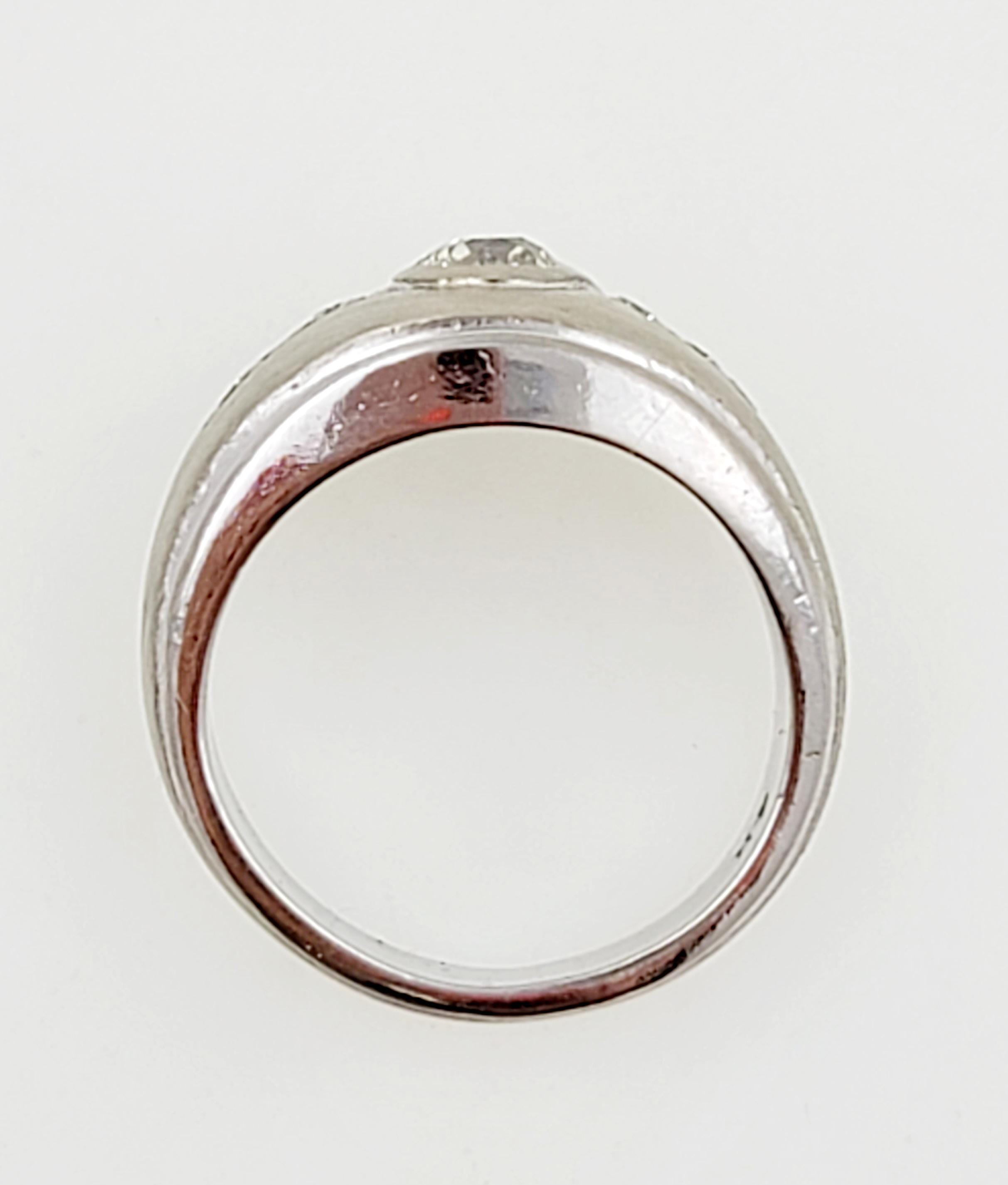 ハンドメイドヴィンテージ14Kホワイトゴールドダイヤモンドリング