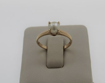 Vintage 1960s Handmade 14K Solid Yellow Gold Genuine South Sea Pearl Ring.