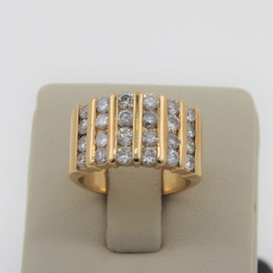 Vintage 1960s Handmade 14K Yellow Gold Diamond Ring. High Quality Diamonds!