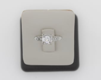Antique 1930s Handmade 14K White Gold Diamond Engagement Ring 0.43 Carats