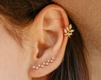 Minimalist Leaf Ear Cuff | Ear Cuffs No Piercing | Dainty Adjustable Non Pierced Ear Cuff | Fake Helix Piercing | Valentine’s Day Gift