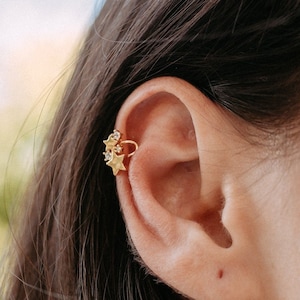 Minimalist Star Ear Cuff | Stardust Ear Cuffs No Piercing | Stars Non Pierced Ear Cuff | Dainty Ear Cuff| Fake Helix Piercing | Gift For Her
