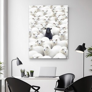 Impression sur toile d'art mural mouton noir - affiche pour se démarquer de la foule, décoration de bureau motivante, art de l'état d'esprit d'entrepreneur, impression de tendance image 3