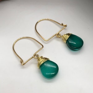 Arch Shaped Earring, Raw Brass Earrings, Boho Dangle earrings, Colourful Green Earrings, Minimalist Earrings, Glass Beaded Earrings image 1