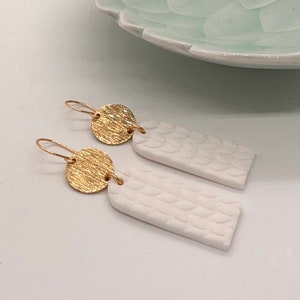 Handmade Boho Earring, Brass knitted Earrings, Statement Polymer Earrings, Clay Dangle Earring, White and Gold Jewellery