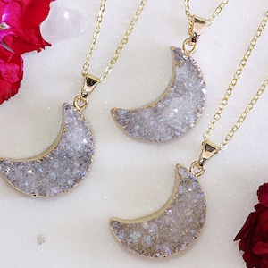 Iridescent Moon Druzy Pendant Necklace - Crescent Moon White & Gold Druzy Moon - Moon Necklace - Druzy Geode Stone Jewellery - Druzy Pendant