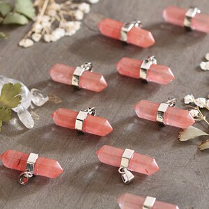 Cherry Quartz Ketting - Pink Cherry Quartz Crystal Hanger - Horizontale Zeshoekige Kristallen Ketting - Pink Crystal Hanger - Healing Stone