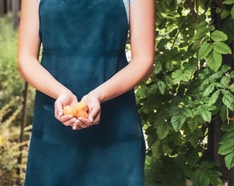 Apron: Full style, Indigo over dyed Hungarian hemp